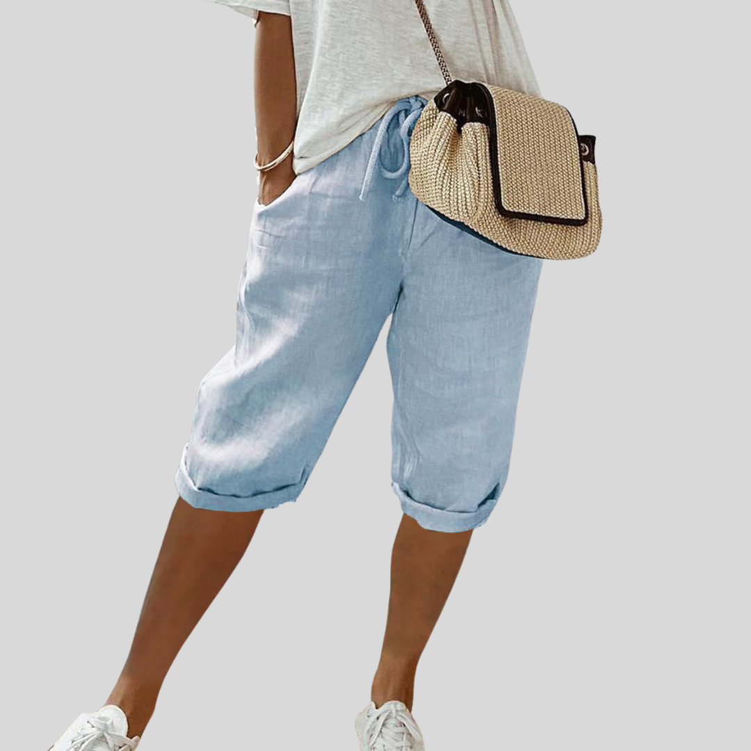 Short Élégant en Tissu Fluide et Confortable