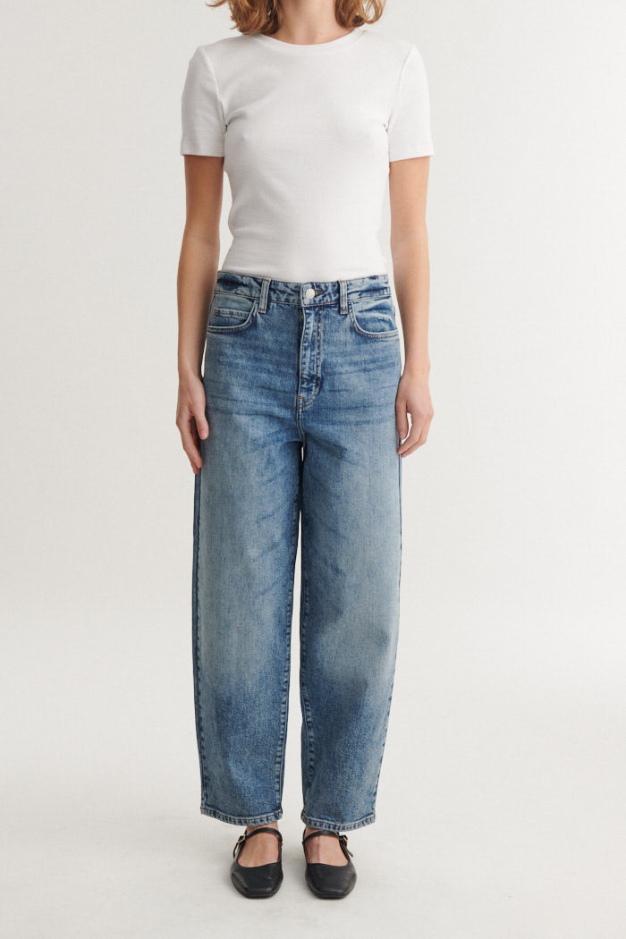 Ea Stone W. – Jean en denim délavé effet stone