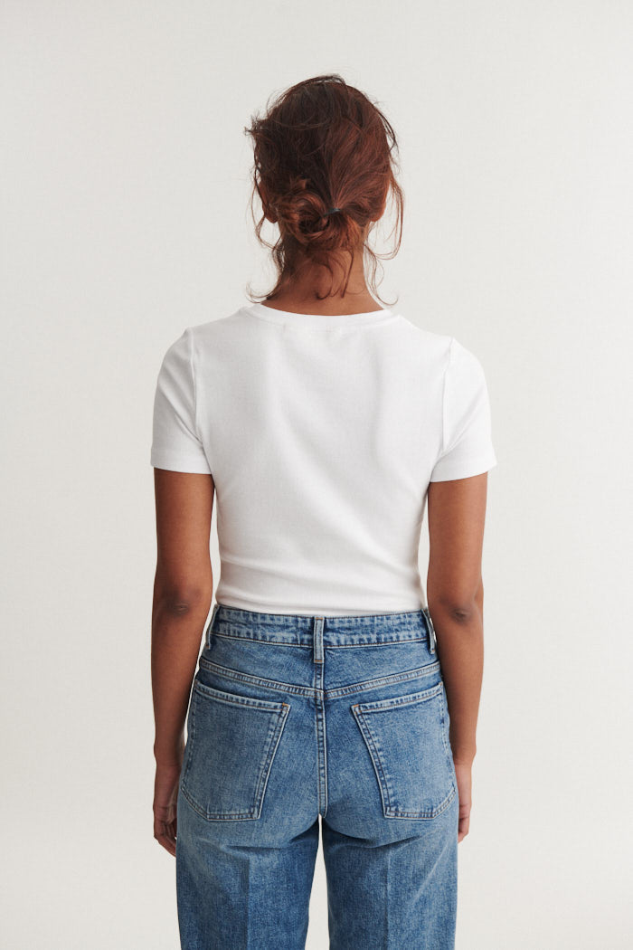 Jean Enya – Denim délavé à la pierre