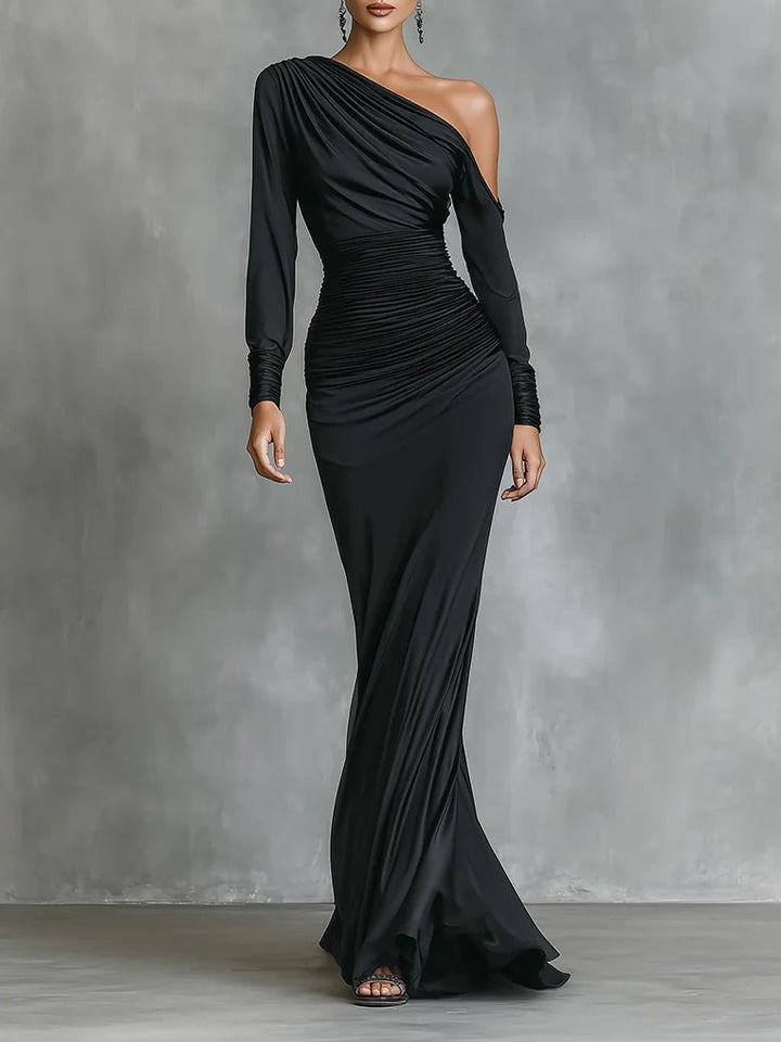 Célina™ | Robe Maxi Satin Noir à Une Épaule